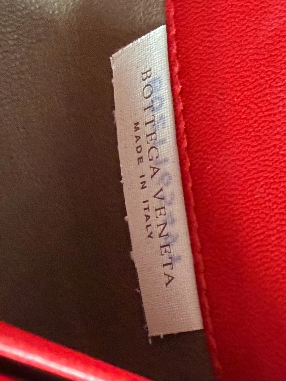Bottega Venata Intrecciato leather flap Wallet on chain - Picture 8 of 16